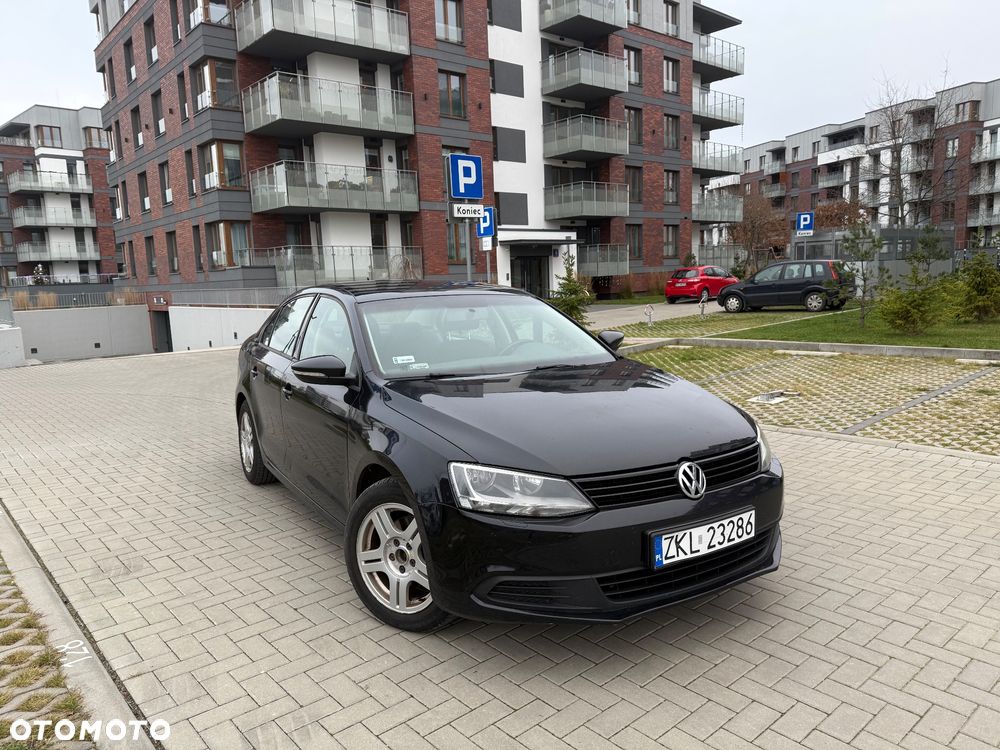 Volkswagen Jetta 1.2 TSI Comfortline CityLine - 2