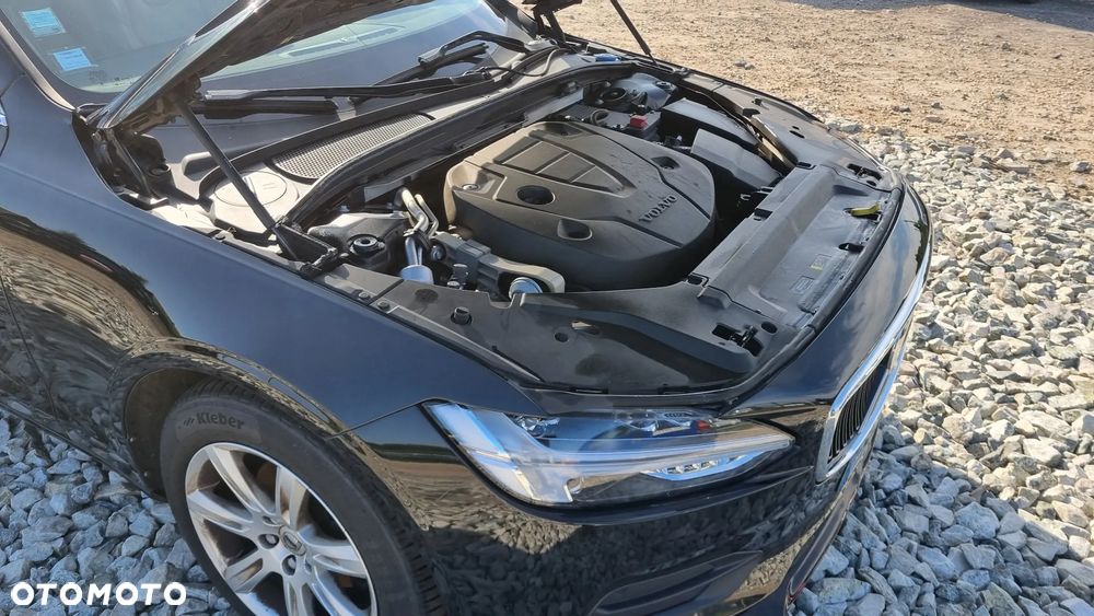 Volvo V90 D4 Geartronic Momentum Pro - 37