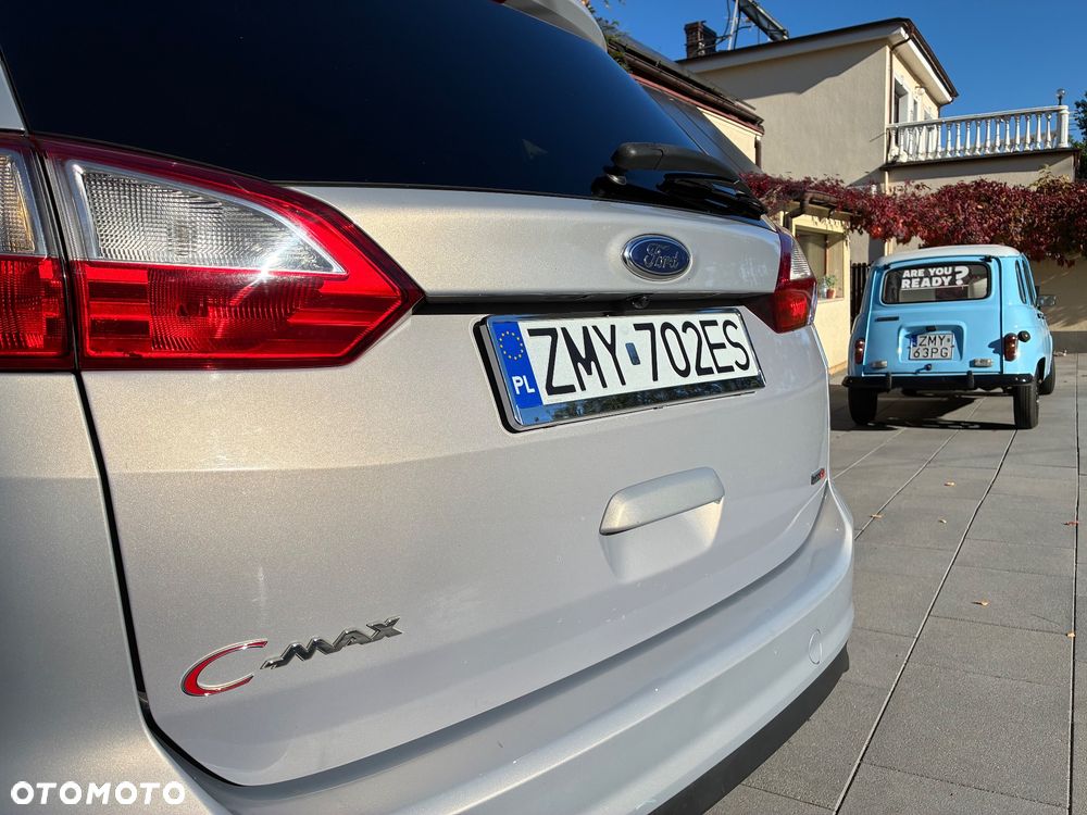 Ford Grand C-MAX - 15