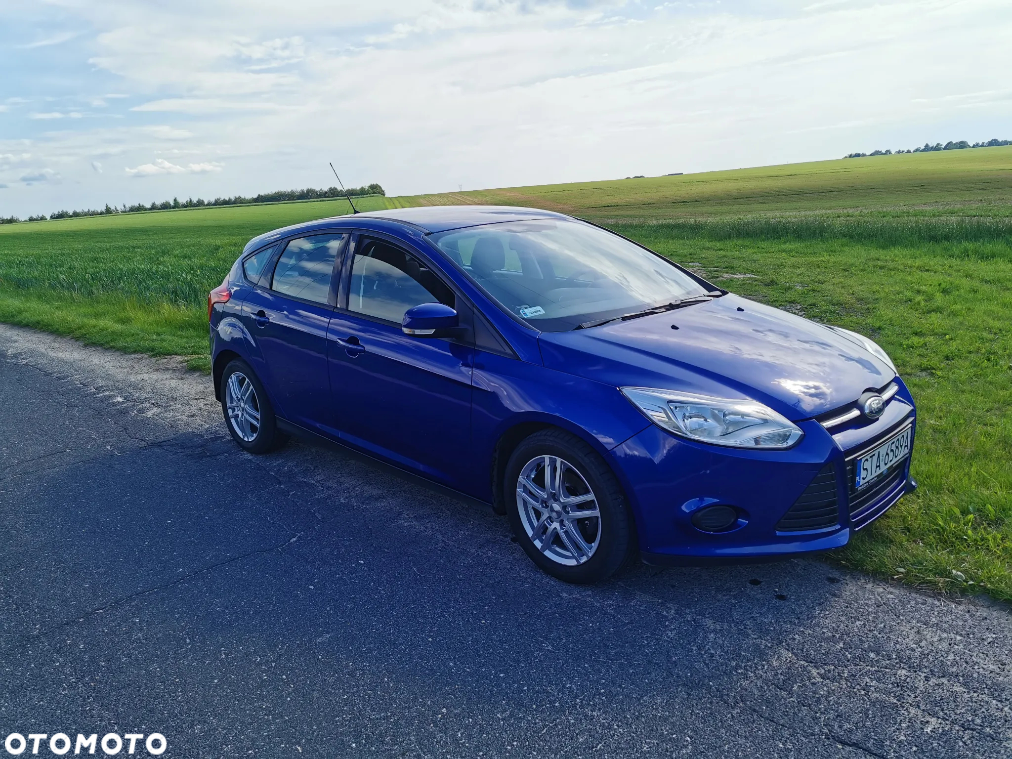 Ford Focus 1.6 Ambiente - 4