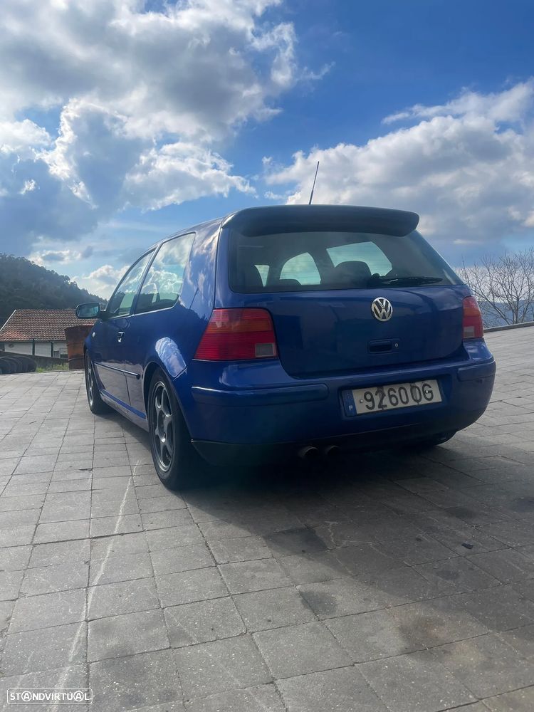 VW Golf 1.9 TDi Highline Aut. - 2