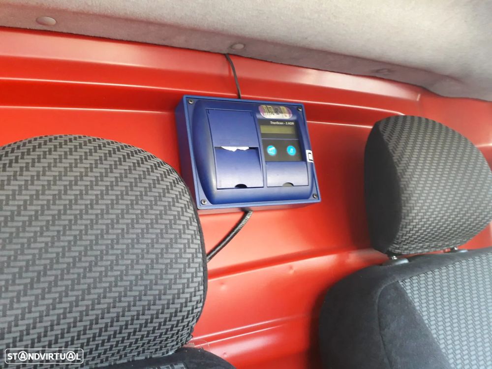 Renault Trafic III Combi - 8