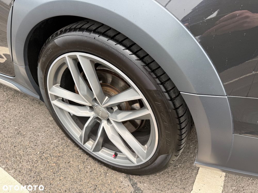Audi A6 Allroad - 36