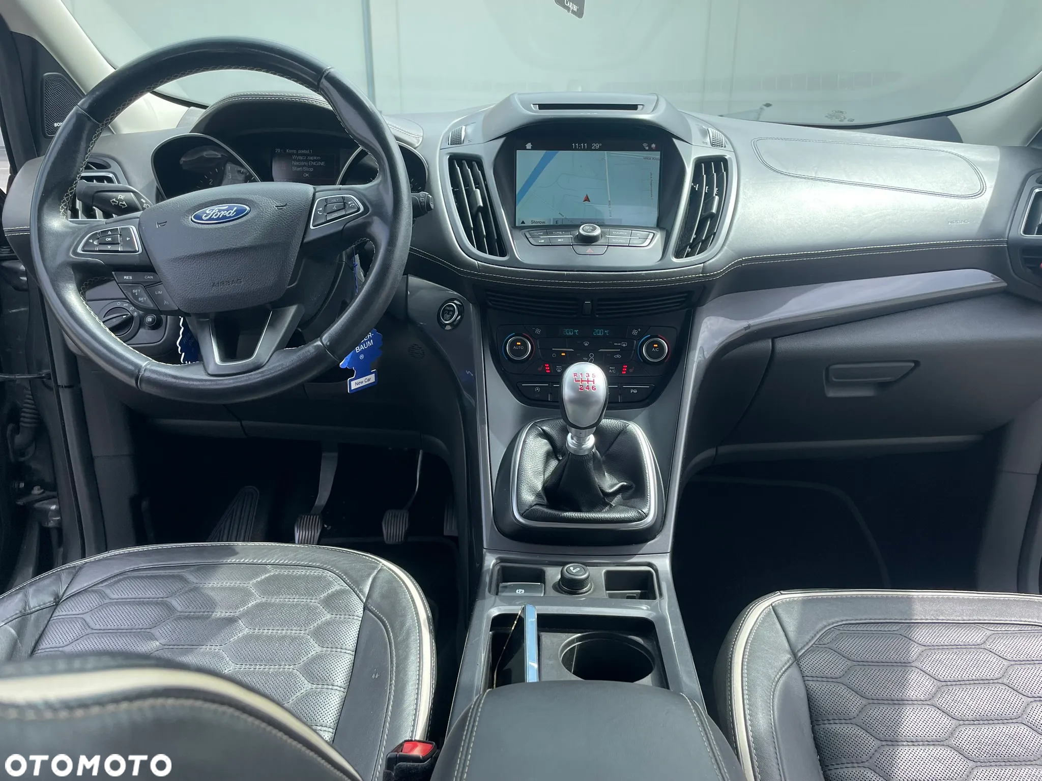 Ford Kuga 2.0 TDCi 2x4 Vignale - 29
