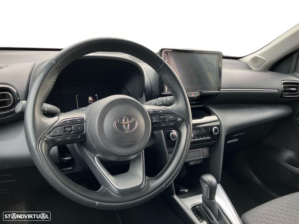 Toyota Yaris Cross 1.5 HDF Comfort Plus - 9