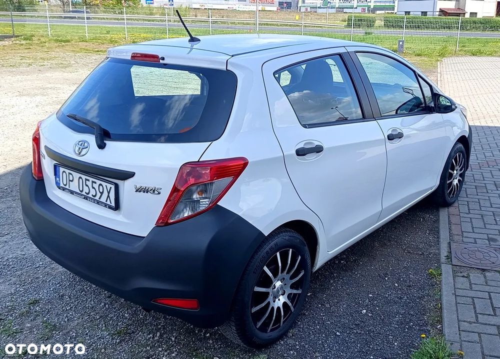Toyota Yaris 1.0 VVT-i Life - 4