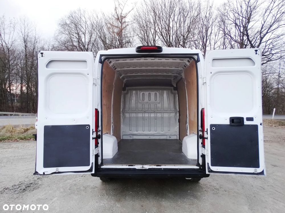 Fiat Ducato L2H2 2018 2.3 MultiJet 130 PS MOŻLIWY KREDYT LEASING - 4