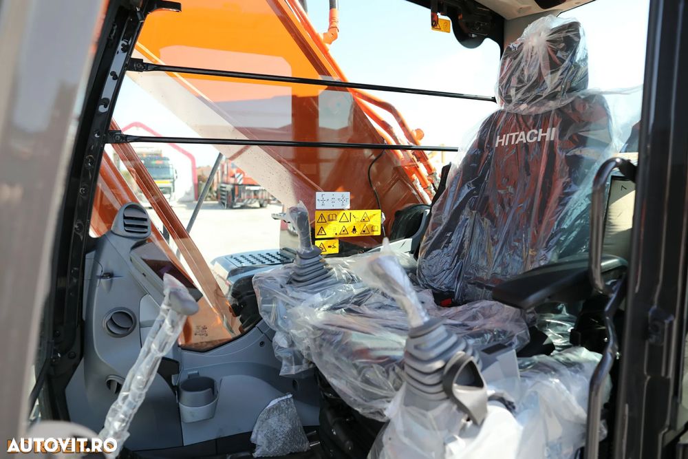 Hitachi Zaxis 350 - 7G, An 2025, Made in Japan - 14