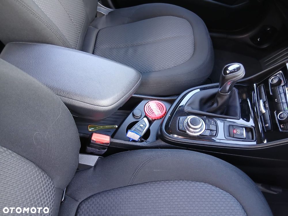 BMW Seria 2 218d xDrive Luxury Line - 35