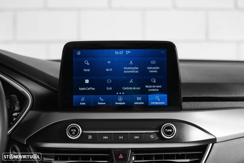 Ford Focus 1.0 EcoBoost MHEV Titanium - 17