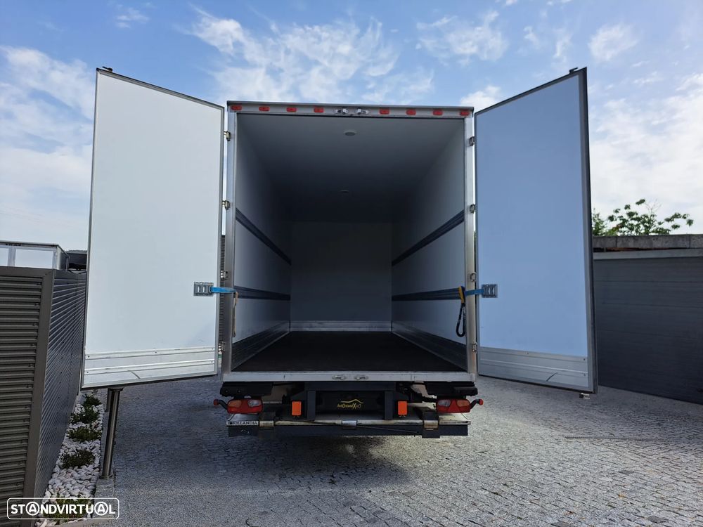 Mercedes Benz Actros 1840 Bluetec 6 18TN c/ Plataforma - 23