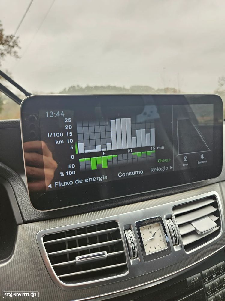 Mercedes-Benz E 300 Bluetec Hybrid Avantgarde - 14