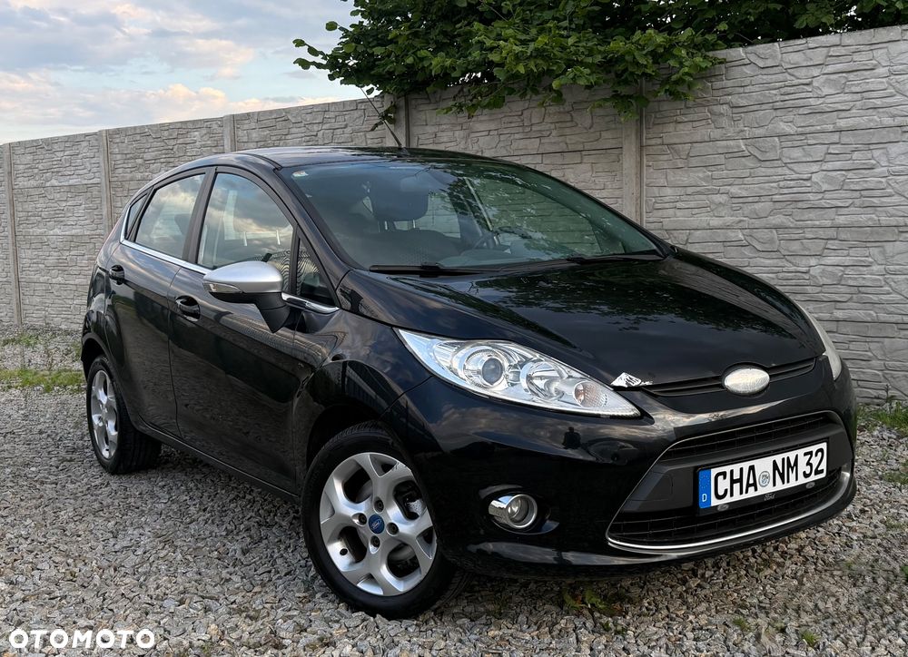 Ford Fiesta 1.25 Champions Edition - 1