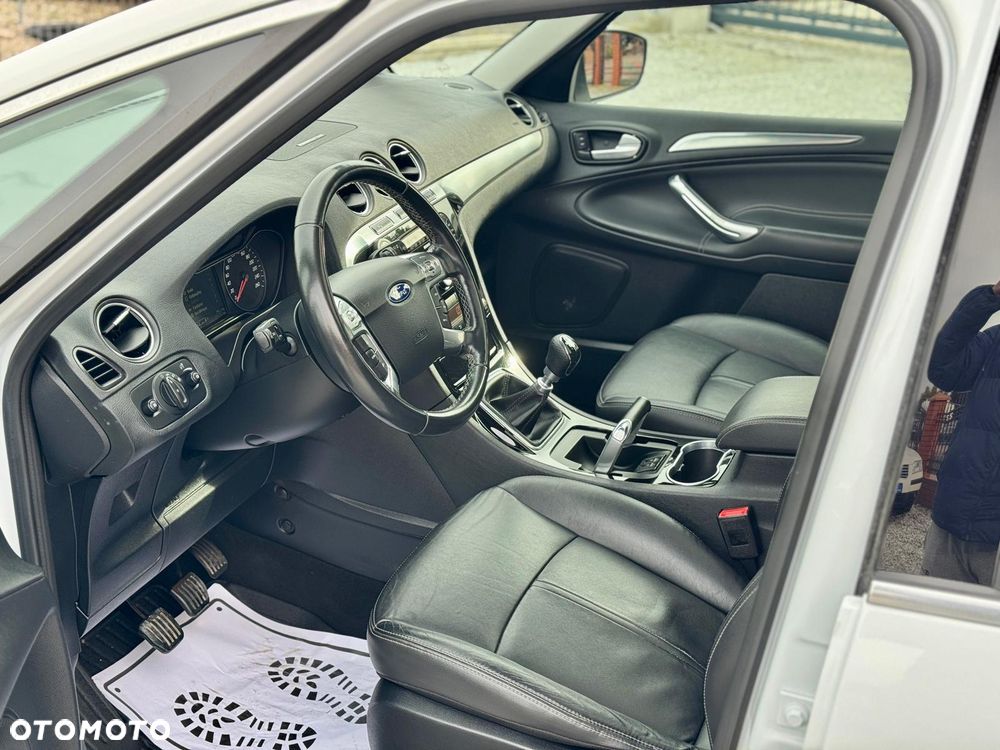 Ford S-Max 2.0 TDCi DPF Titanium X - 21