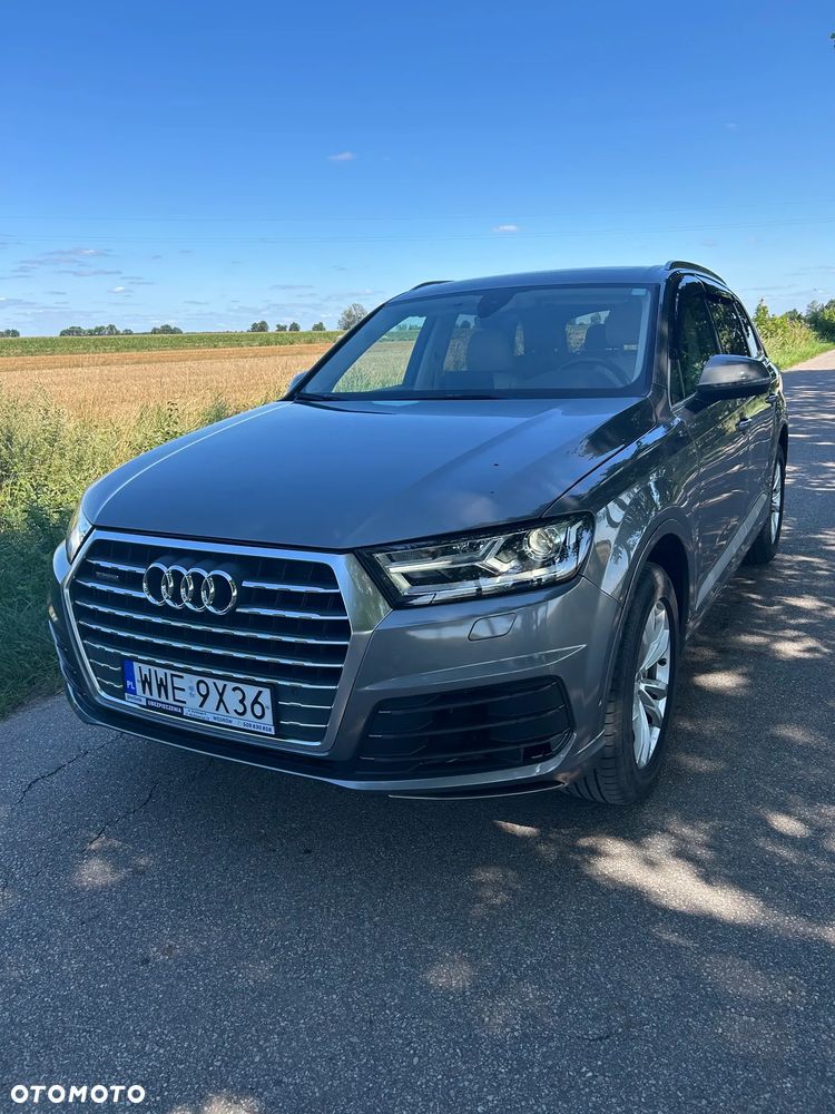 Audi Q7 - 1