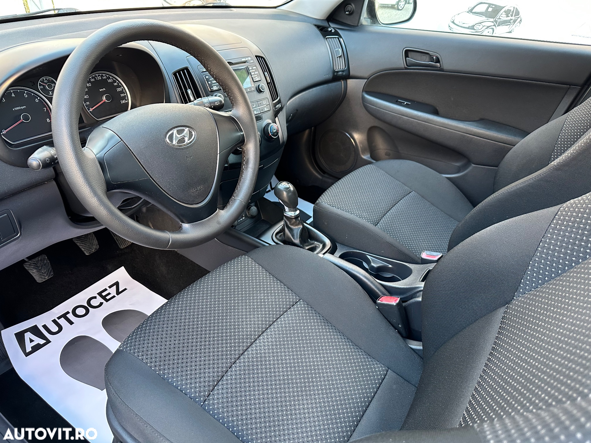 Hyundai i30 1.4 FIFA WM Edition - 12