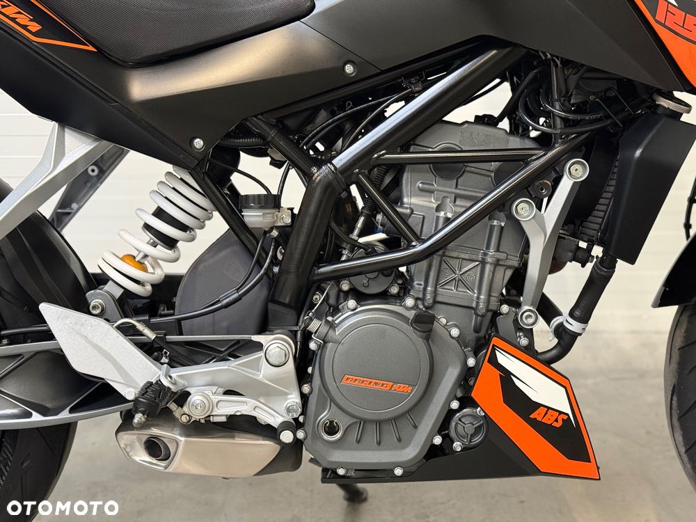 KTM Duke - 13