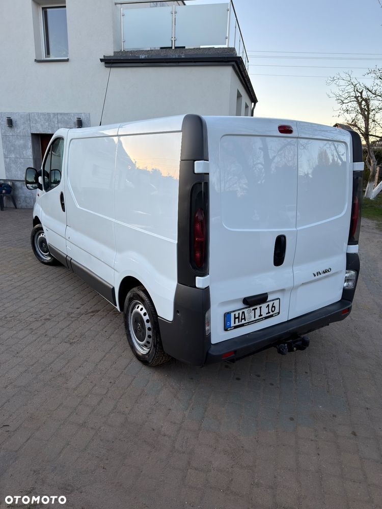 Opel Vivaro - 7