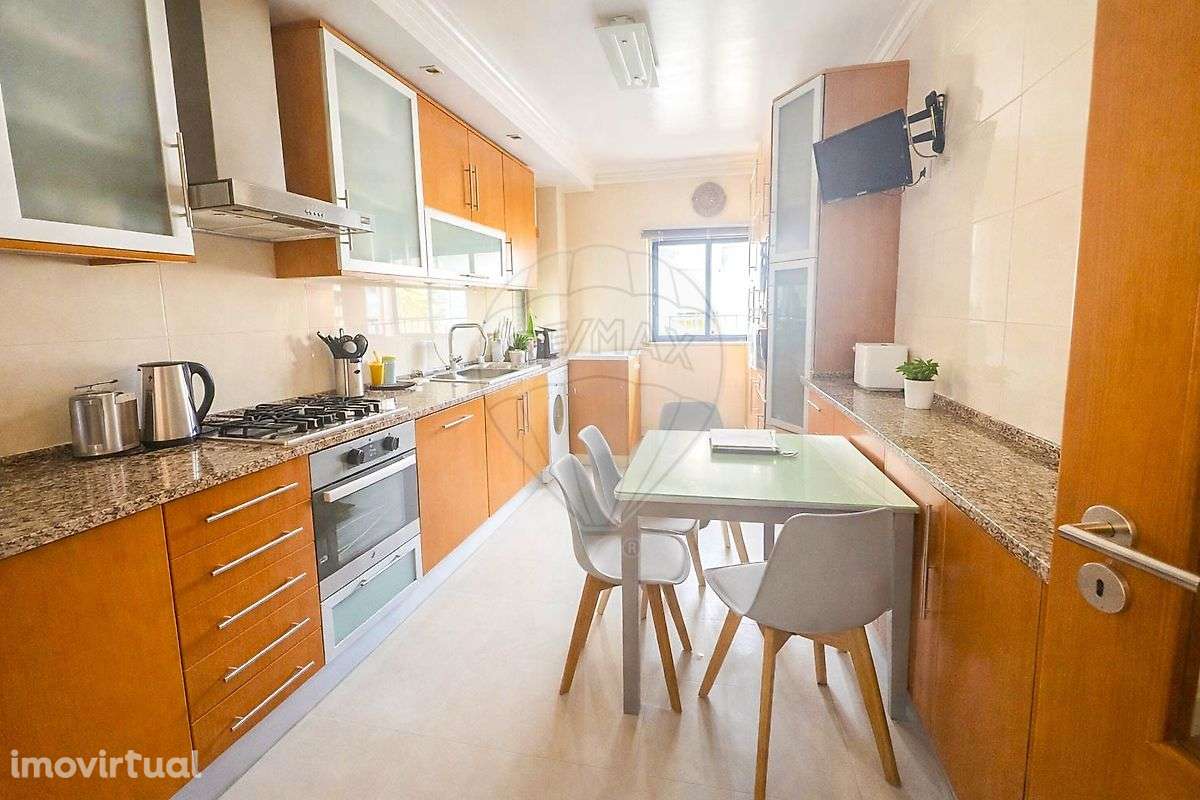 Apartamento T2 para arrendamento - Grande imagem: 4/17