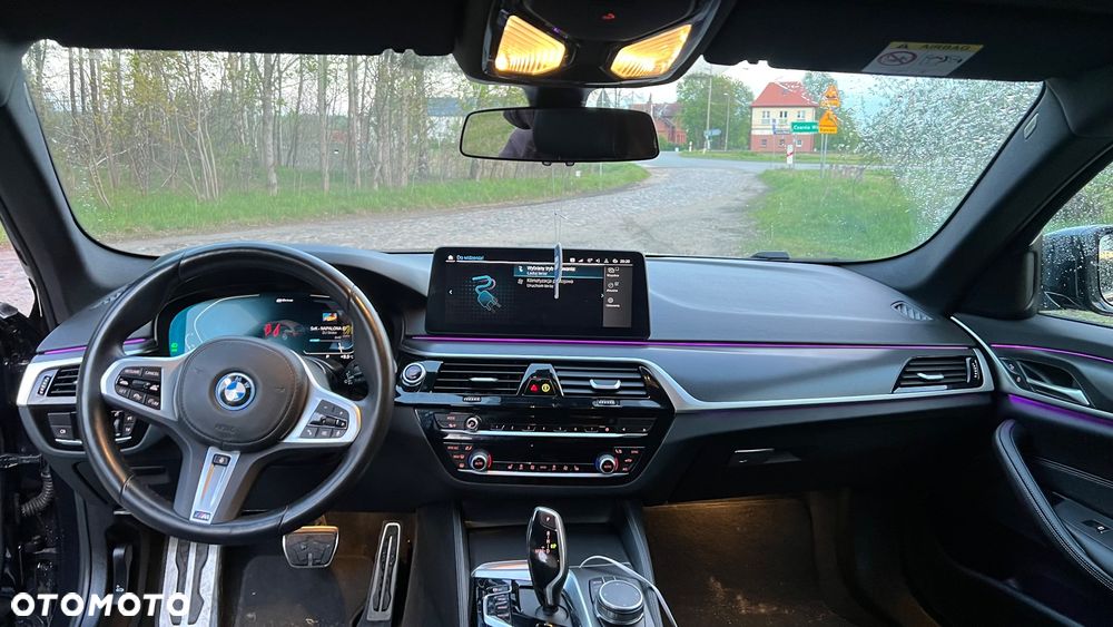 BMW Seria 5 530e M Sport sport - 9