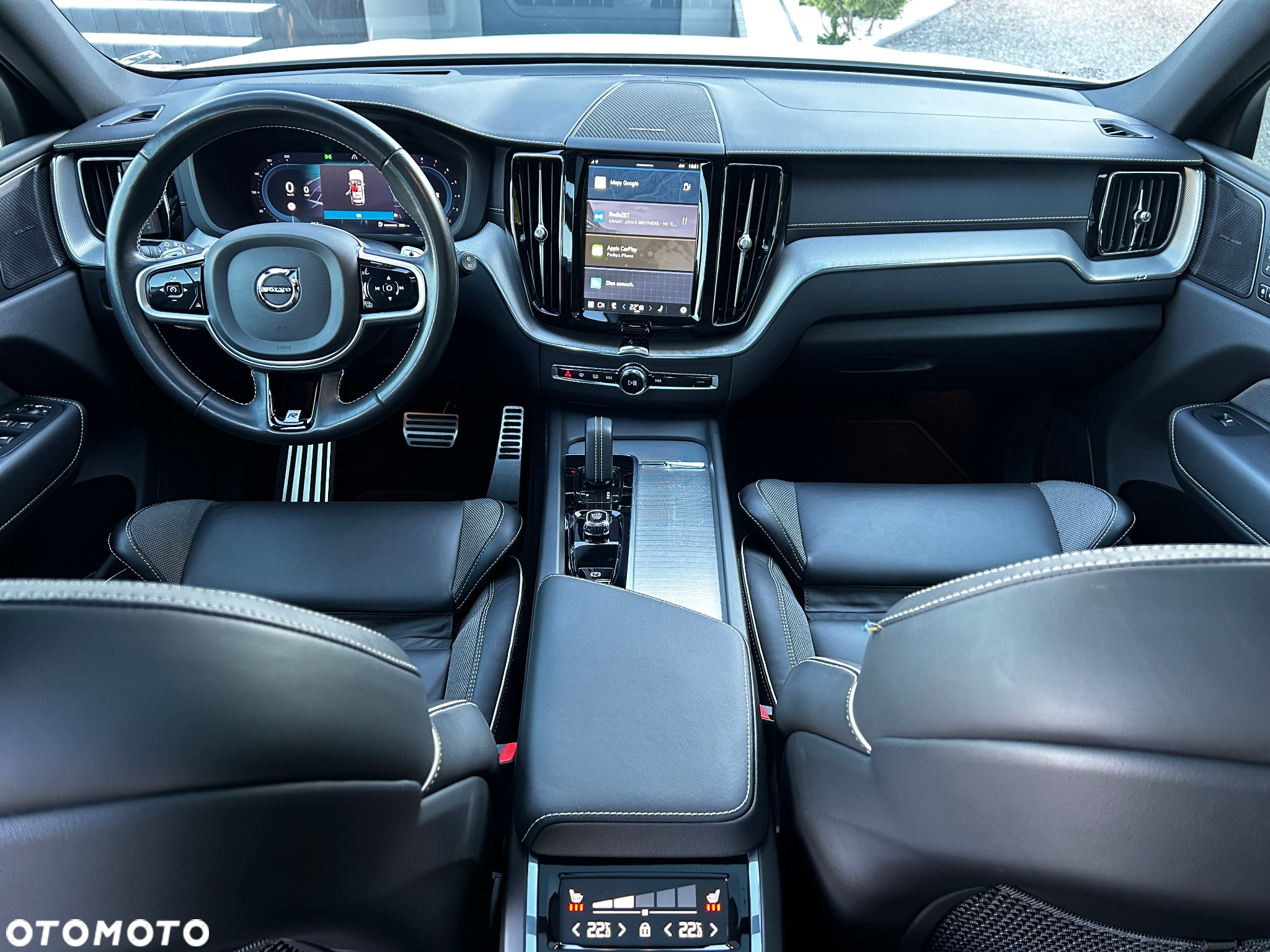 Volvo XC 60 B5 B AWD Geartronic RDesign - 27