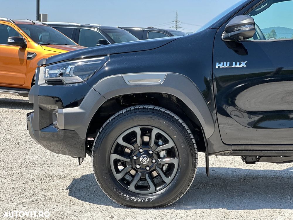 Toyota Hilux 2.8D 204CP 4x4 Double Cab AT MHEV Invincible Color Edition (3E5) - 3