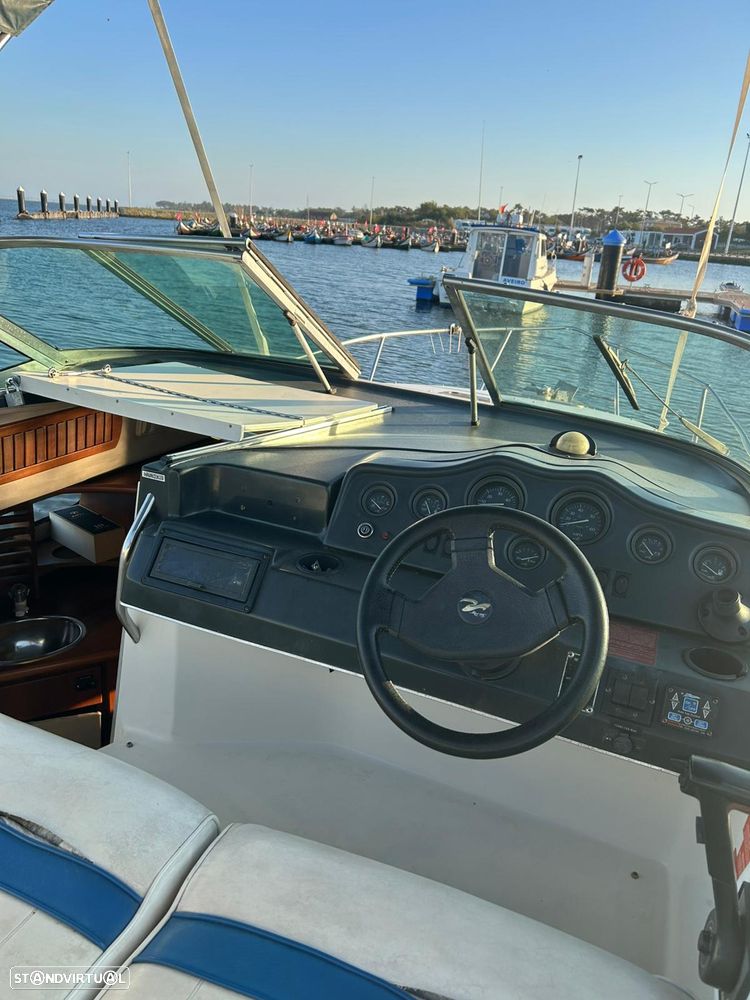 Sea Ray 230DA LTD - 3