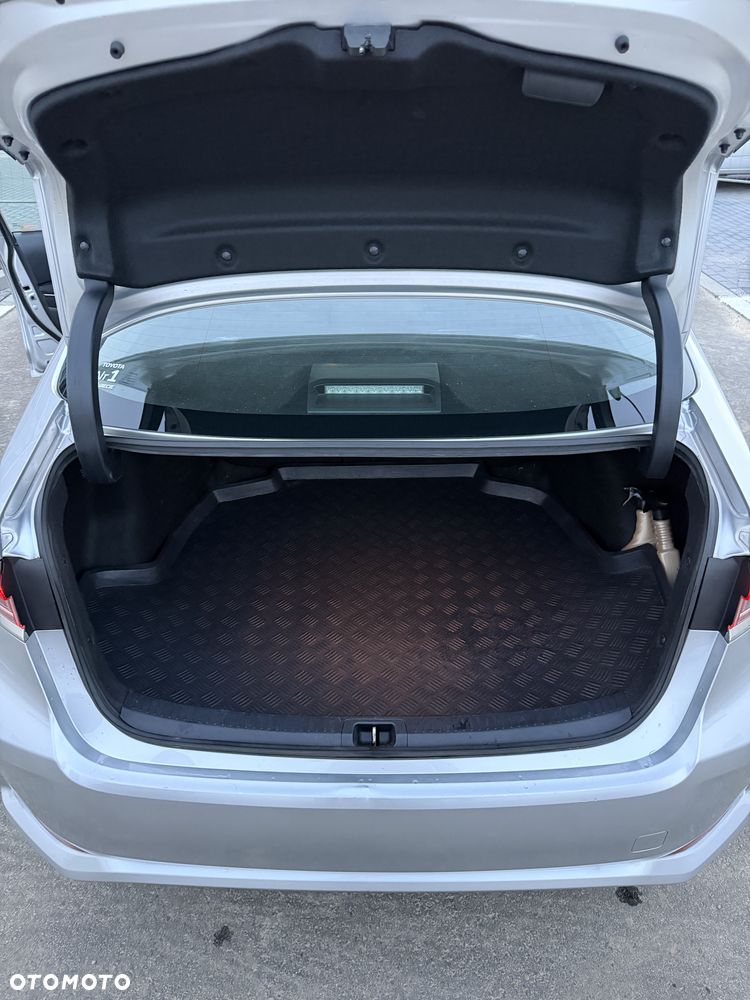 Toyota Corolla 1.8 Hybrid GPF Comfort - 18