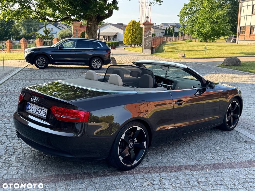Audi A5 Cabrio - 36