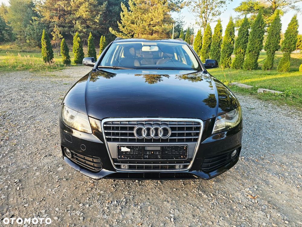 Audi A4 Avant 2.0 TDI DPF multitronic Attraction - 2