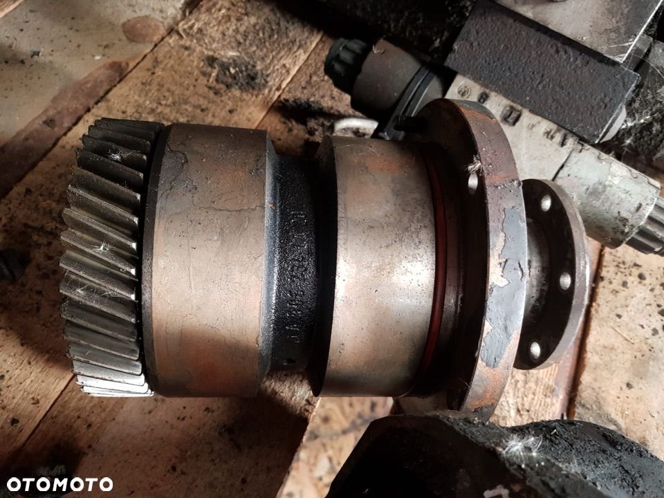 Przystawka Mercedes PTO Actros Axor - 1