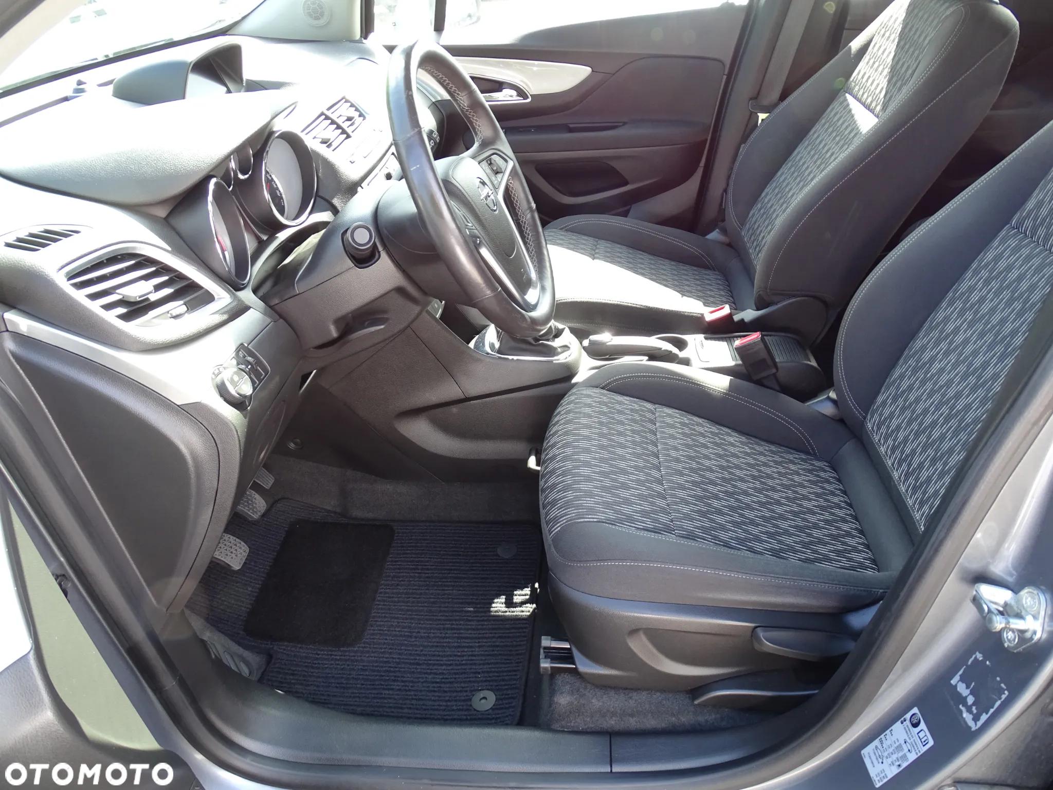Opel Mokka 1.4 T Cosmo S&S - 26