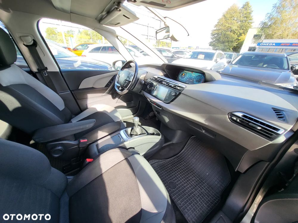 Citroën C4 Picasso 1.2 PureTech Seduction - 8