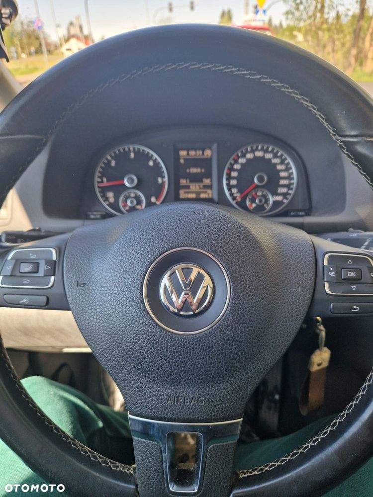 Volkswagen Touran 1.6 TDI DPF BlueMotion Technology MATCH - 11
