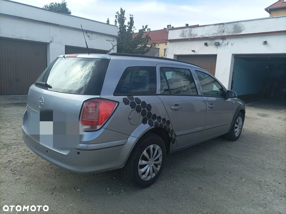 Opel Astra - 4