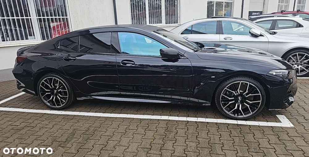 BMW Seria 8 - 2