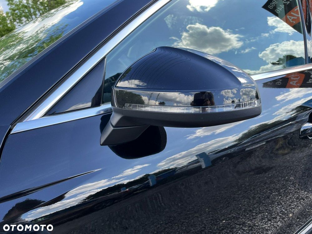 Audi A4 Avant 35 TFSI mHEV Advanced S tronic - 30