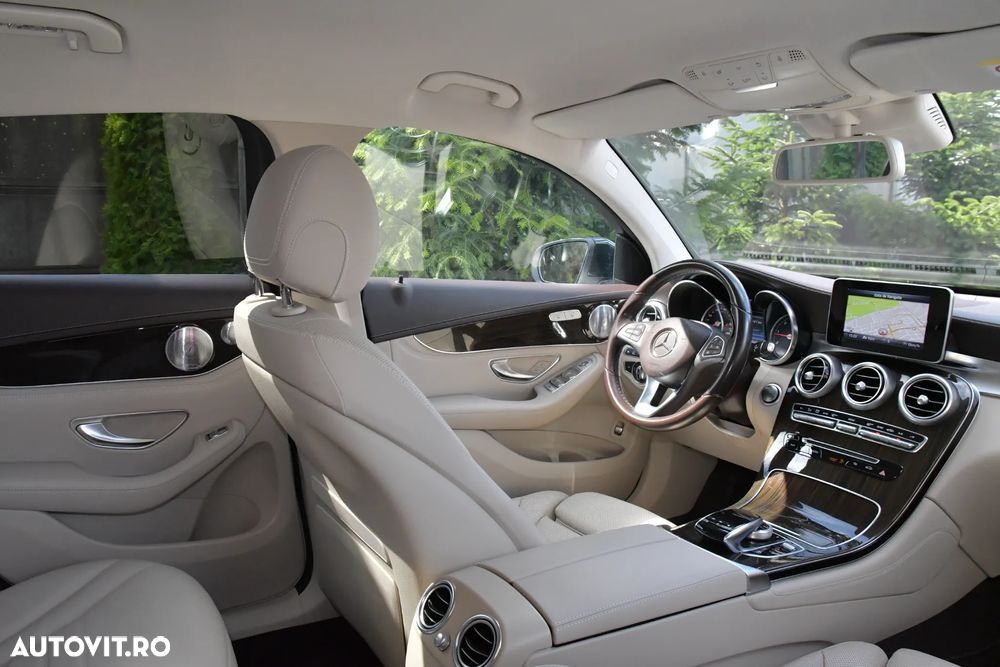 Mercedes-Benz GLC Coupe - 28