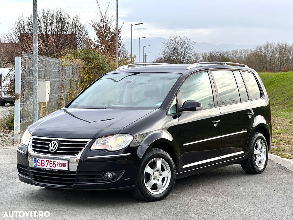 Volkswagen Touran 2.0 TDI Highline - 4