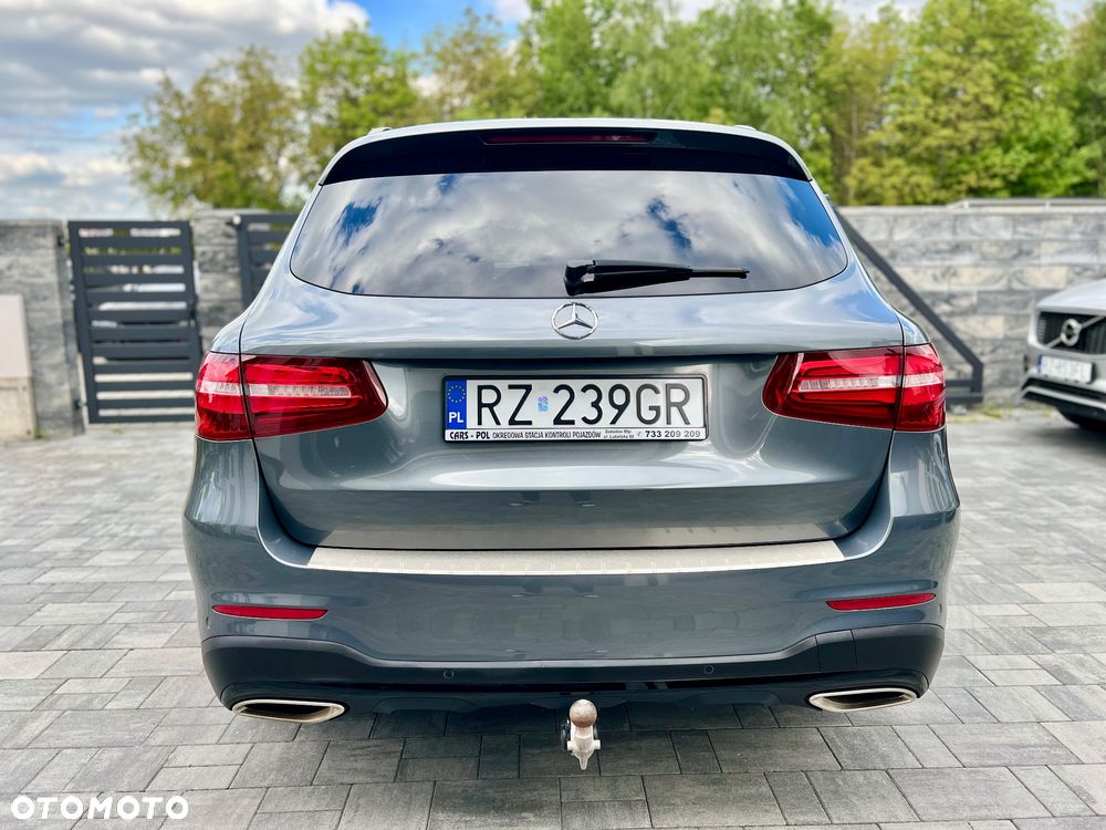 Mercedes-Benz GLC 250 4Matic 9G-TRONIC AMG Line - 14