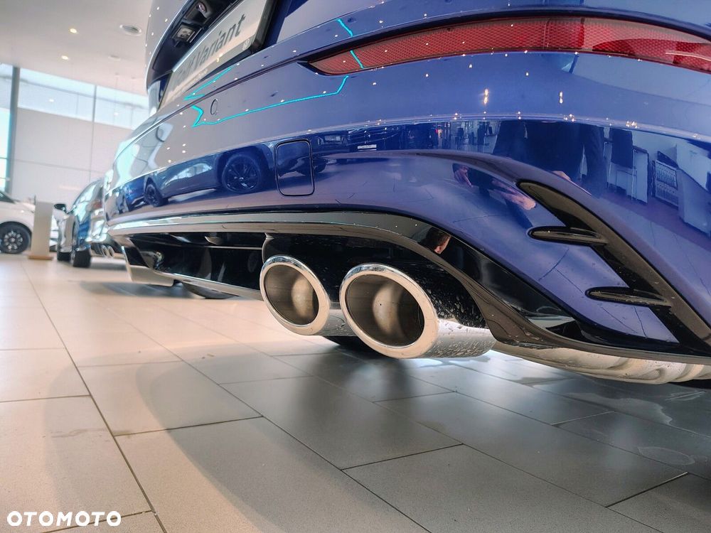 Volkswagen Golf Variant - 10