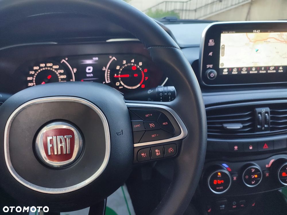 Fiat Tipo 1.4 T-Jet 16v Lounge EU6 - 34