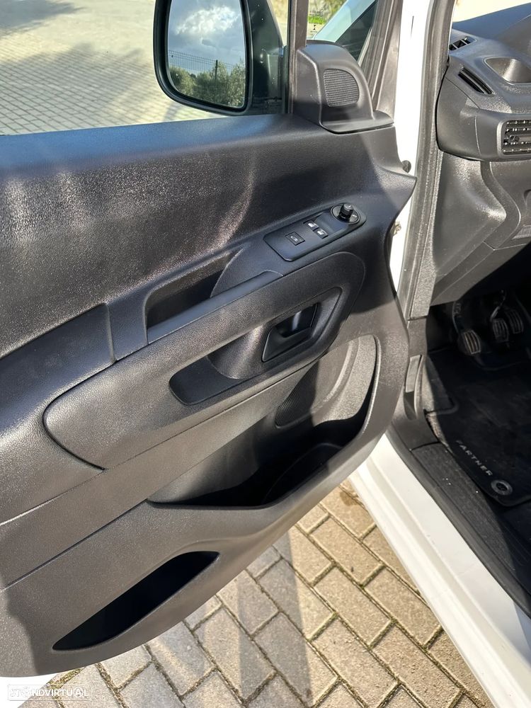 Peugeot PARTNER - 11