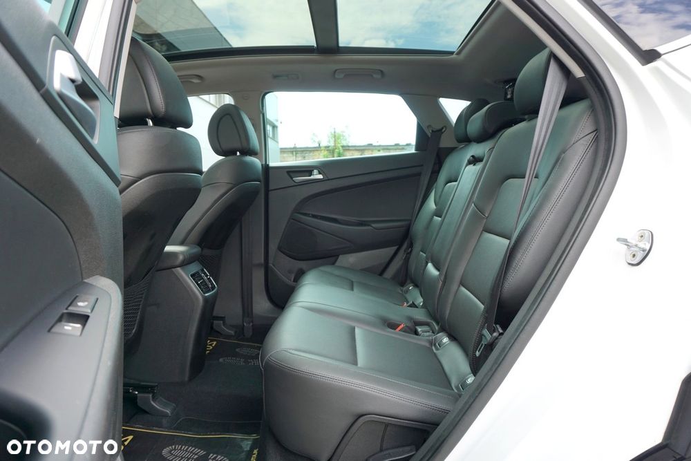 Hyundai Tucson - 36