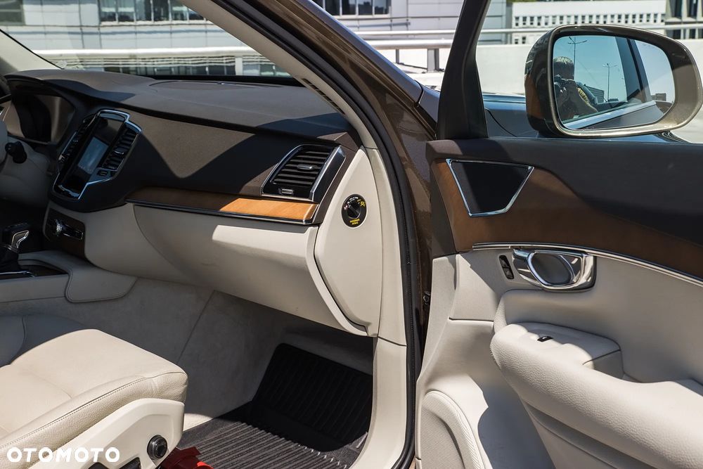 Volvo XC 90 D4 Geartronic Momentum - 31