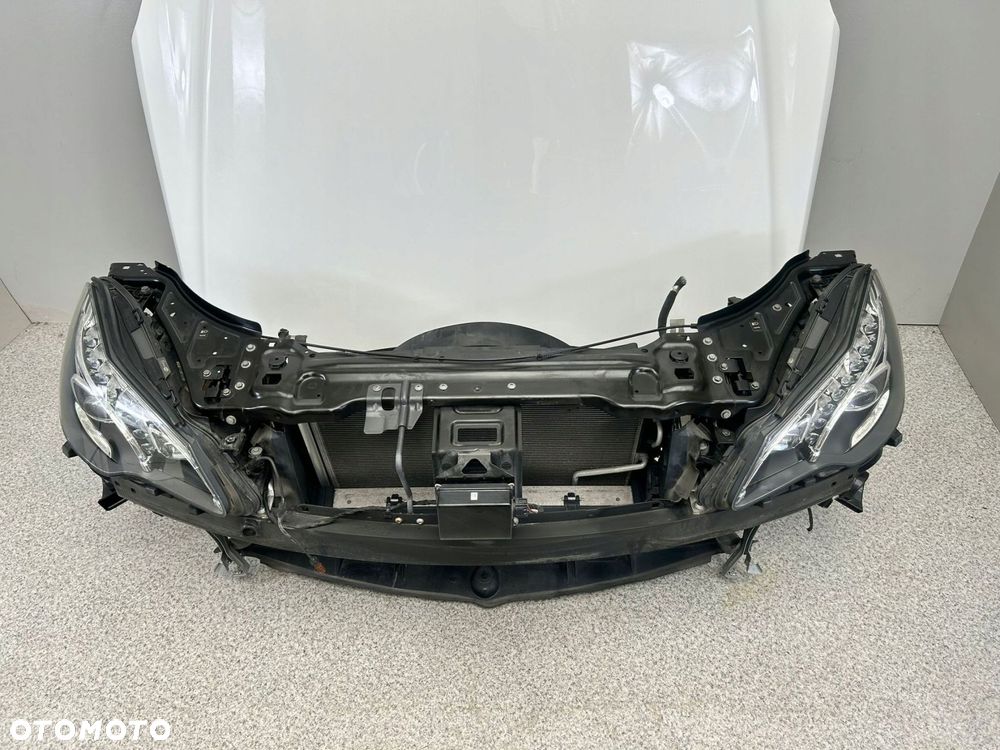 MERCEDES E KLASA W207 LIFT AMG PRZÓD ZDERZAK PAS LAMPY ILS MASKA 149 - 8