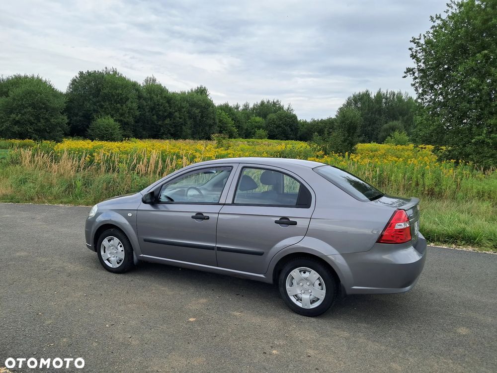 Chevrolet Aveo 1.2 16V Base+ / Classic+ - 13