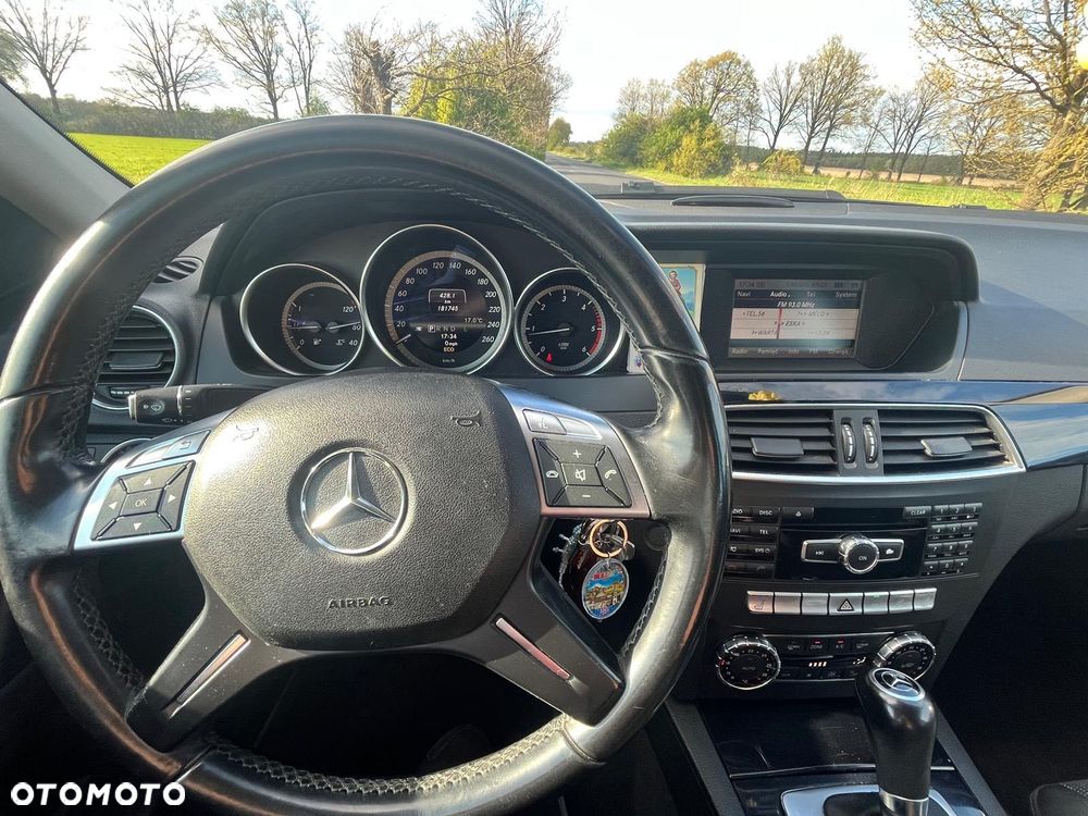 Mercedes-Benz Inny - 7