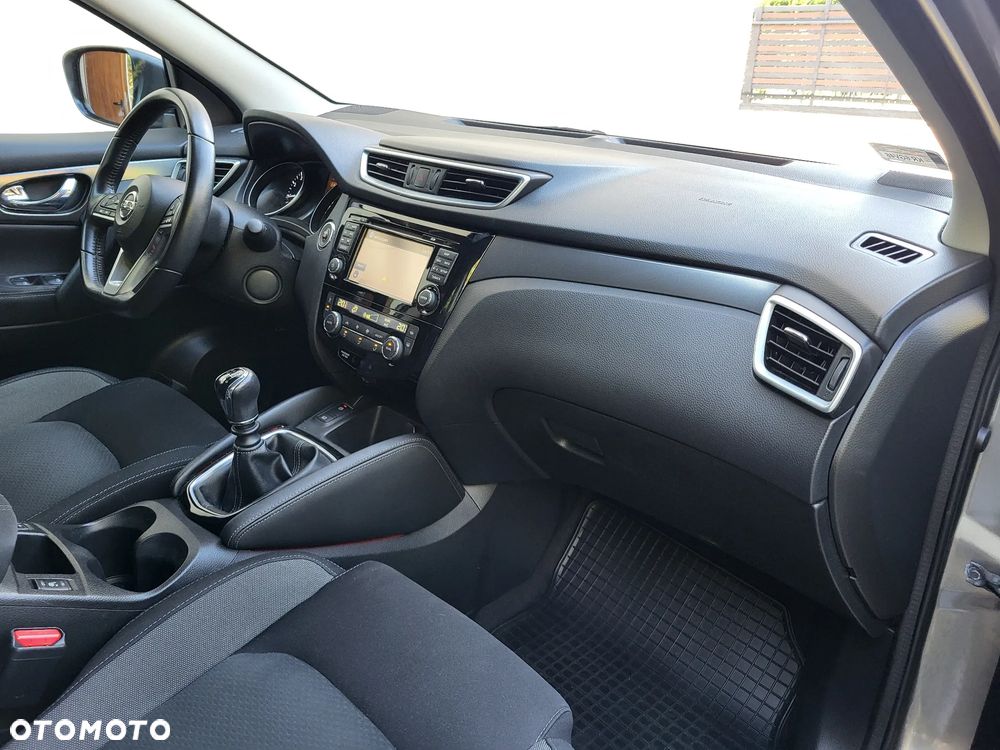 Nissan Qashqai 1.2 DIG-T Tekna+ - 19