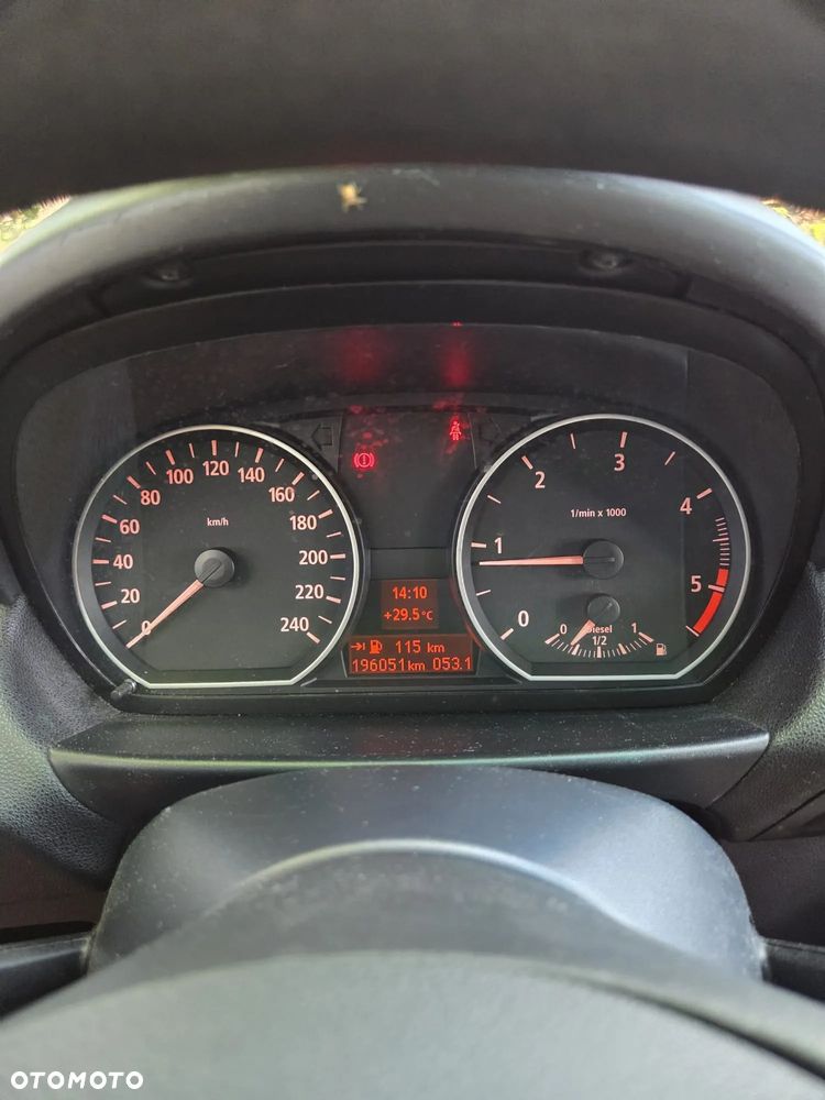 BMW Seria 1 118d - 11